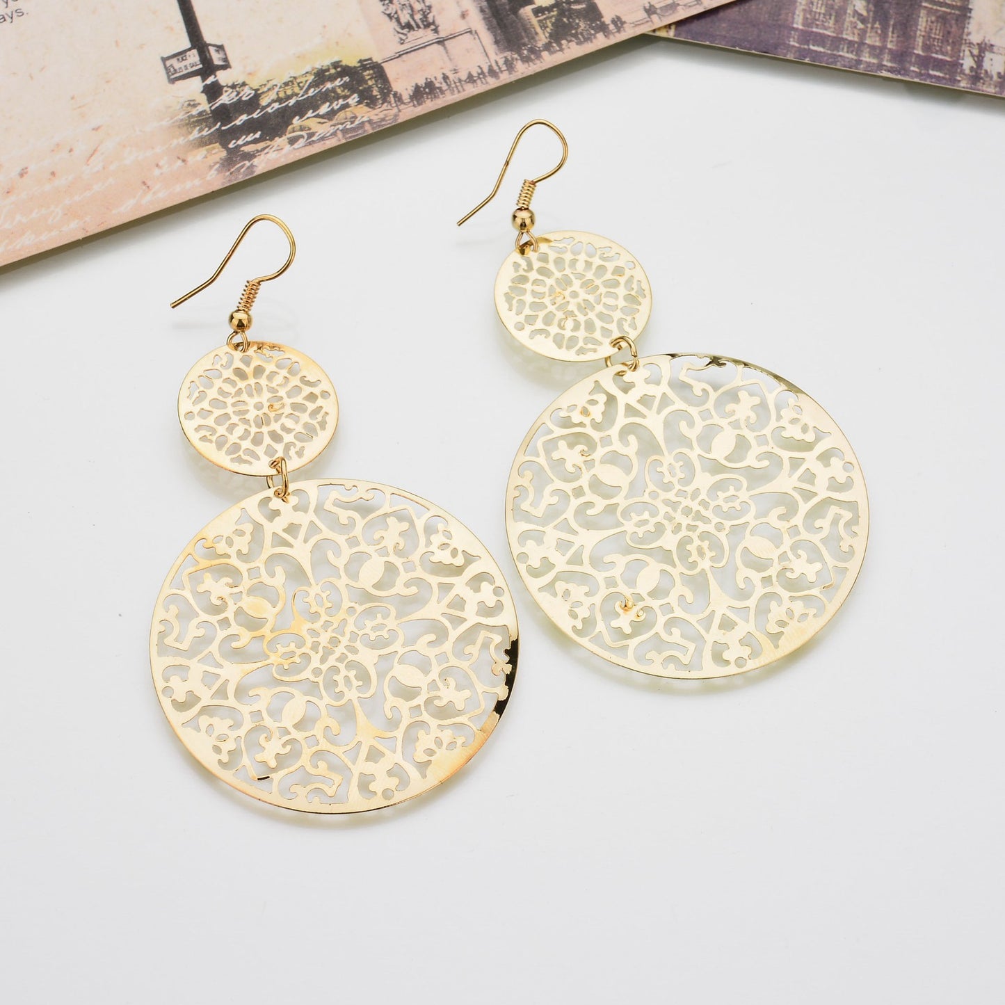 Ladies Holiday Gift Temperament Trend Retro Earrings