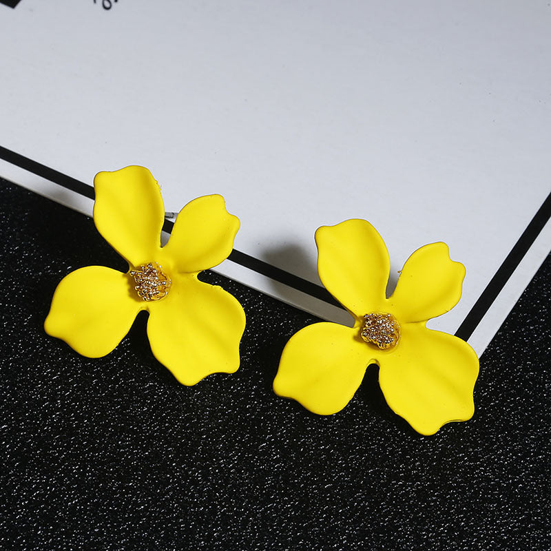 Petal Fresh Temperament Colors Flower Alloy Spray Earrings