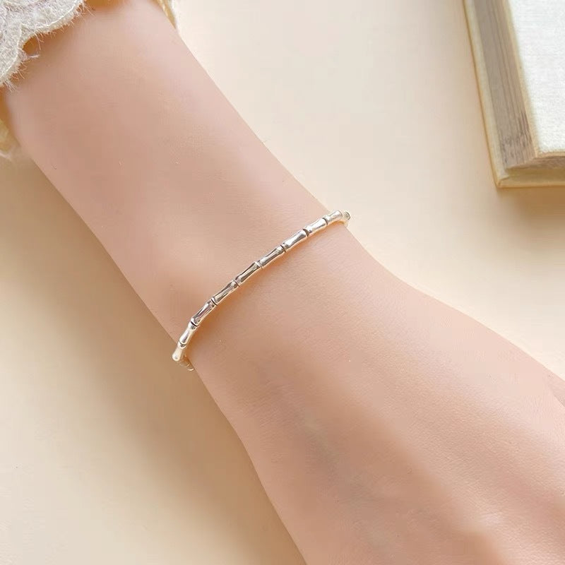 Women's Exquisite Sterling Sier Snake Bones Chain Ball Stitching Asymmetric Light Bracelet