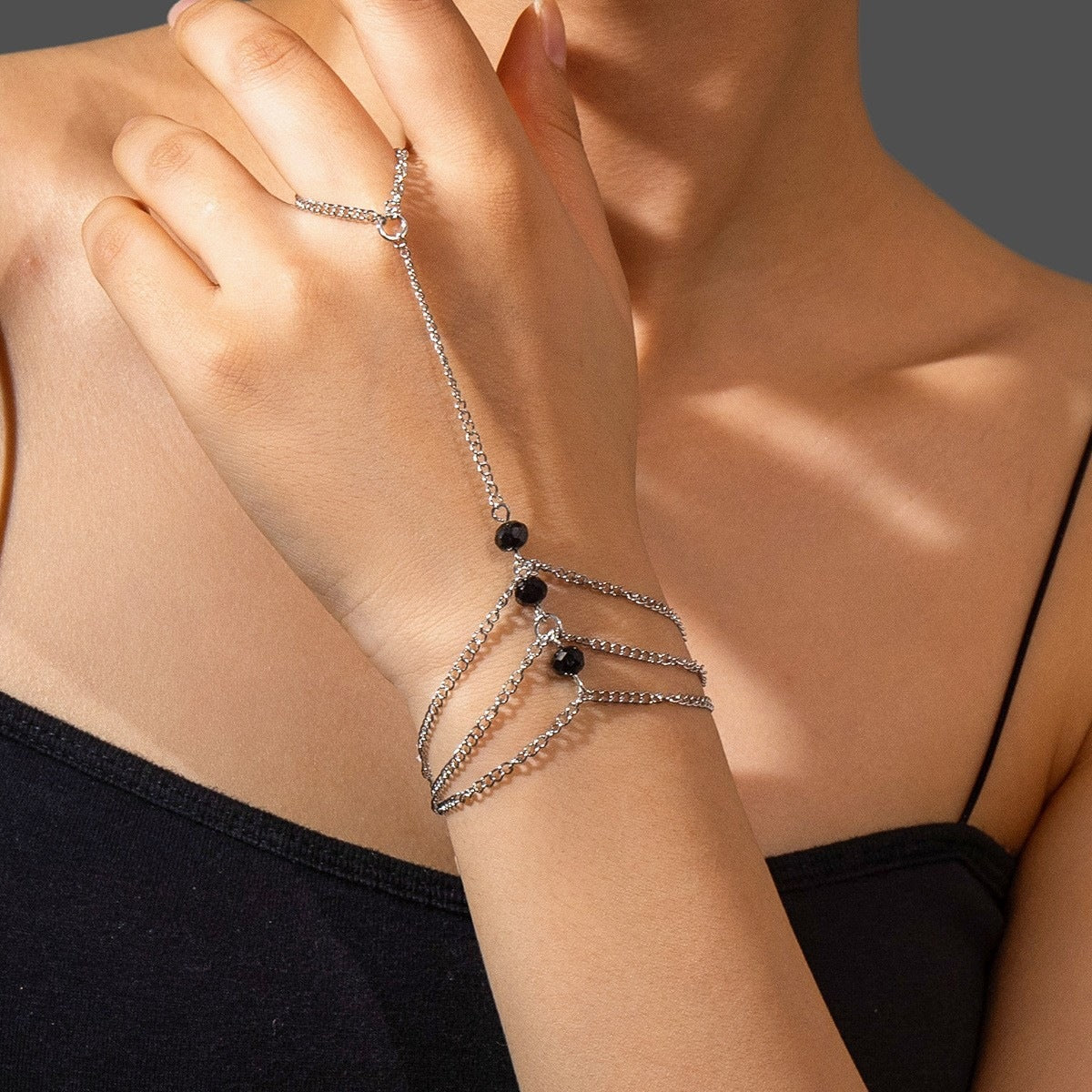 Fashion Simple Affordable Luxury Metal Finger Versatile Ladies Bracelets