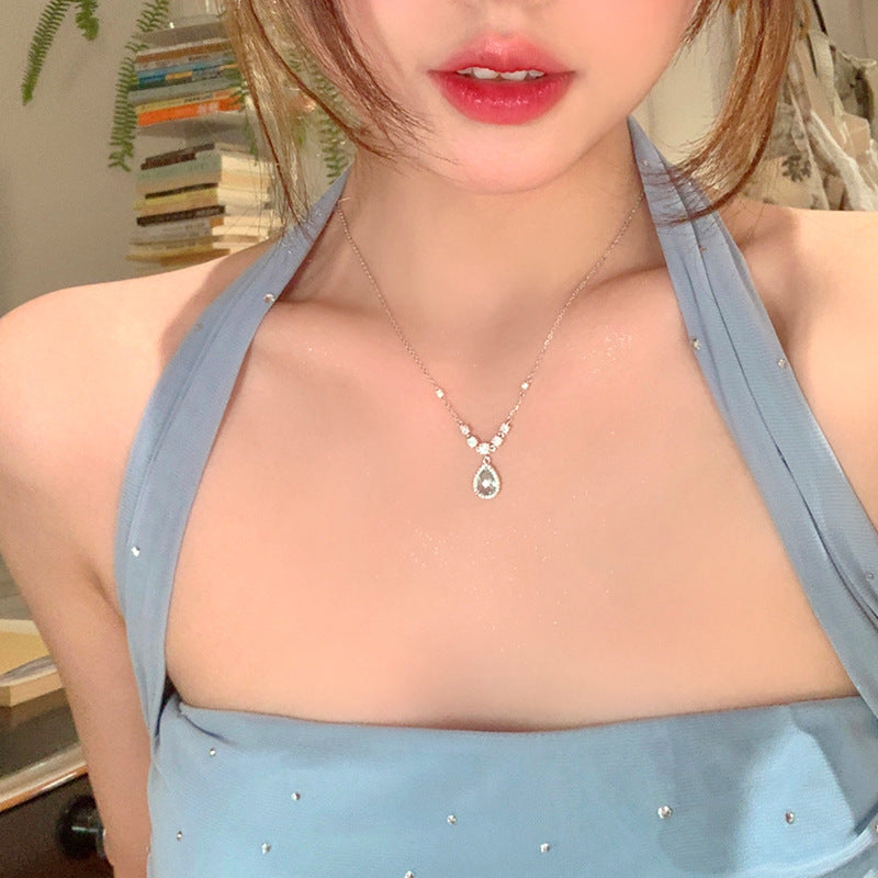 Water Drop Female Affordable Luxury Fashion Niche Design Clavicle Chain Necklace