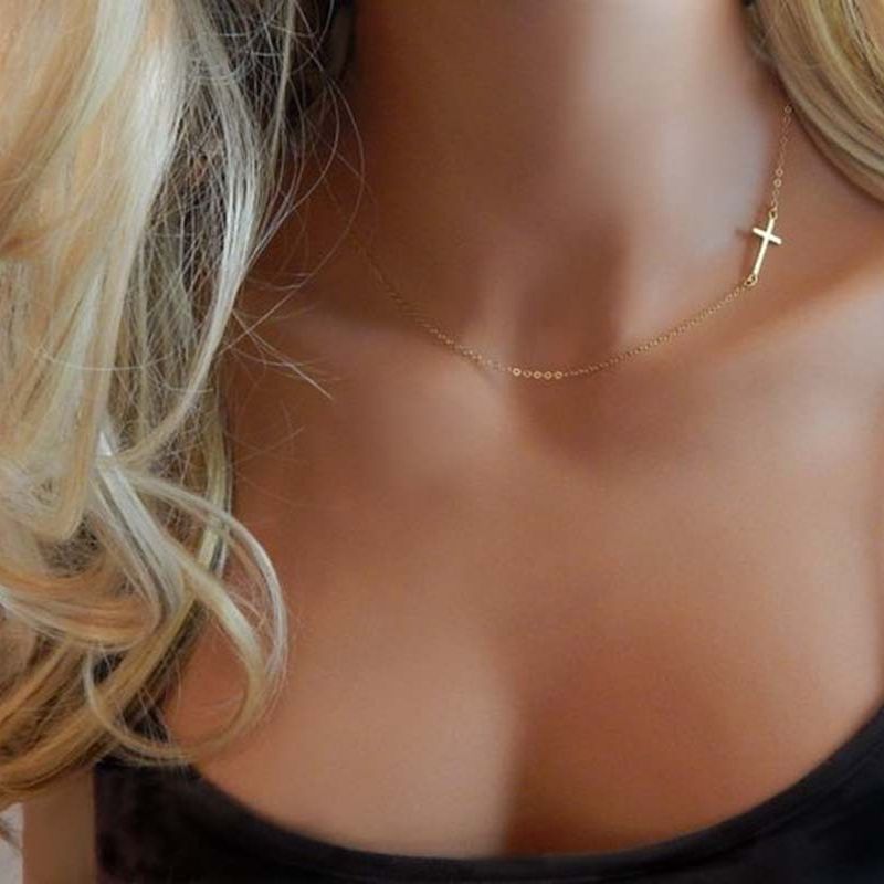 Creative Stainless Steel Simple Cross Niche Necklace