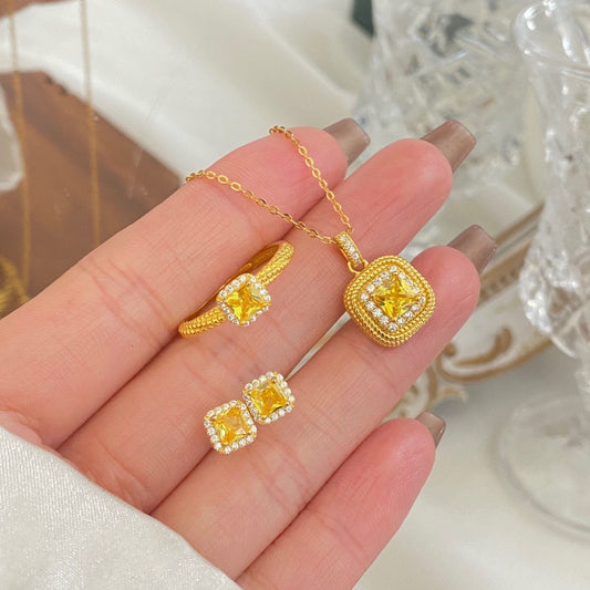Light Luxury Super Flash Small Sugar Cube Female Citrine Necklace