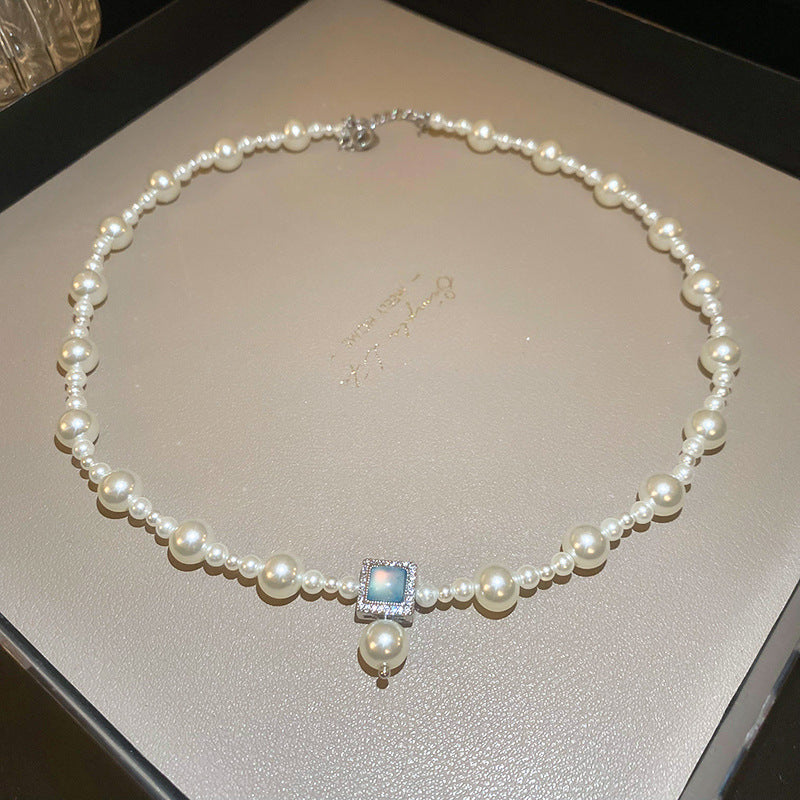 Pearl Twin Clavicle Chain Light Luxury Necklaces