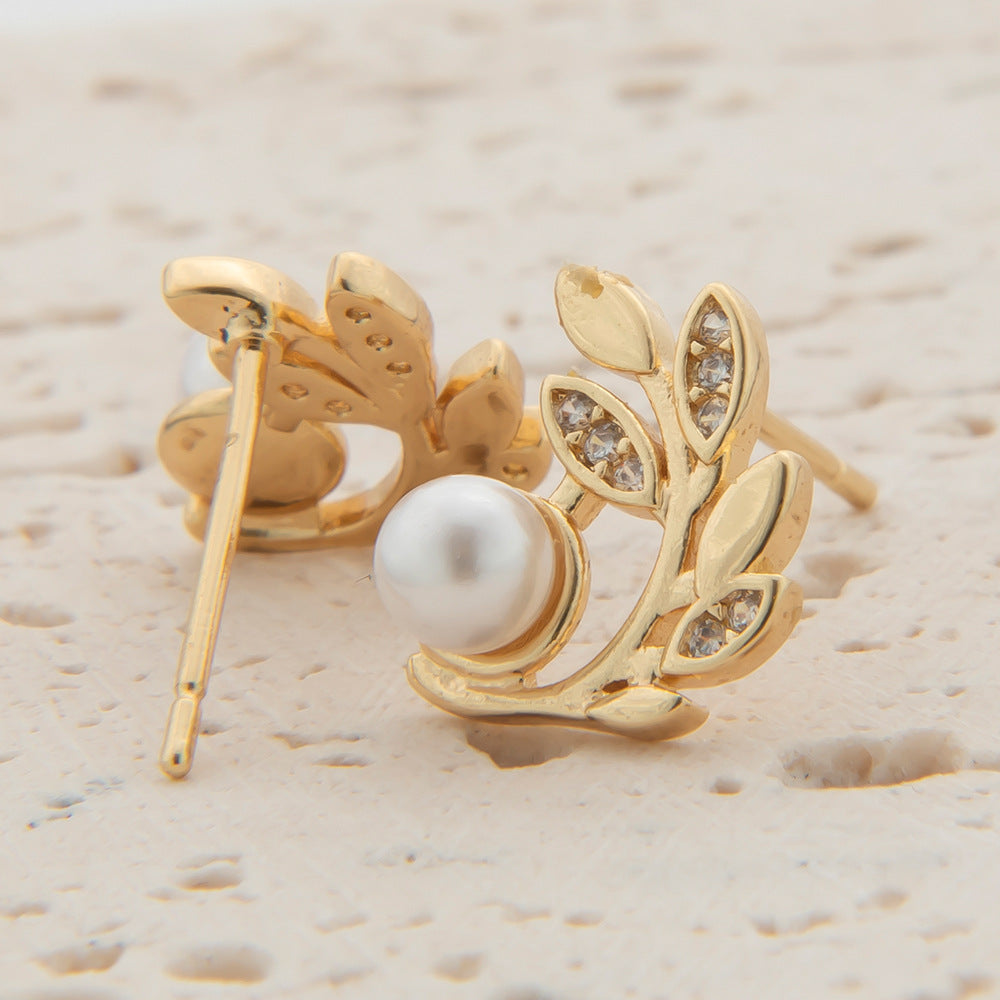 Affordable Luxury Style Zircon Leaf-shaped Simple Rings