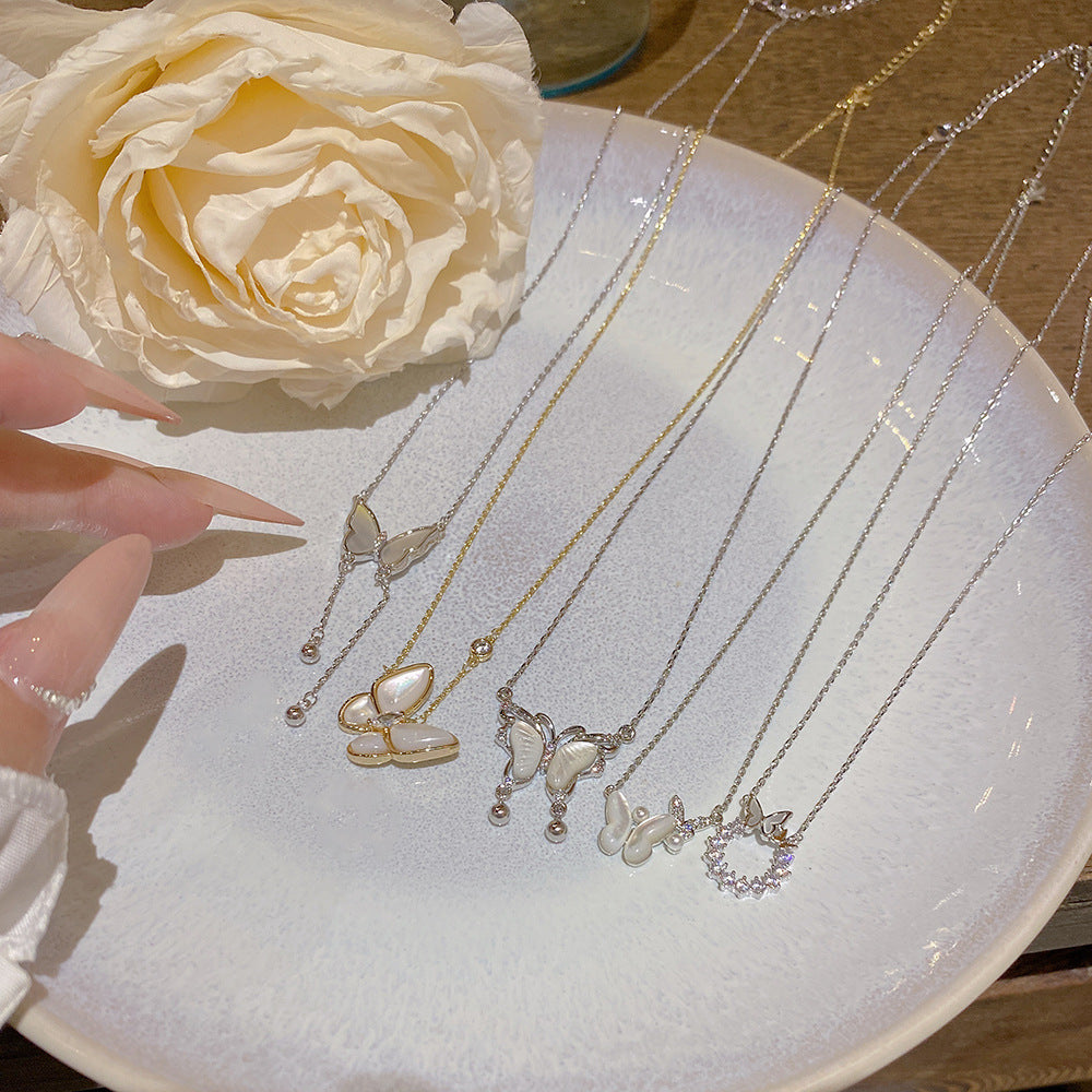 Women's Wild Butterfly Pearl Light Luxury Sweet Necklace