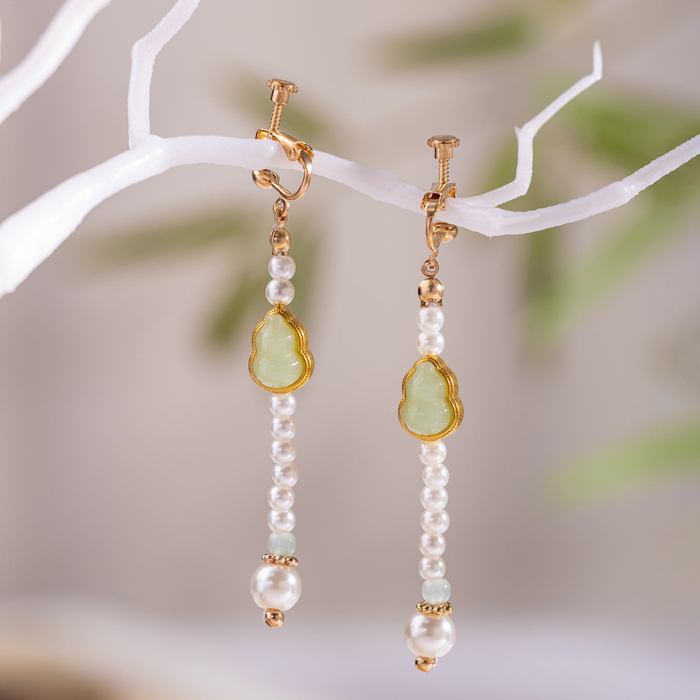 Fortune Gourd Retro Style Pearl Long Eardrop Rings
