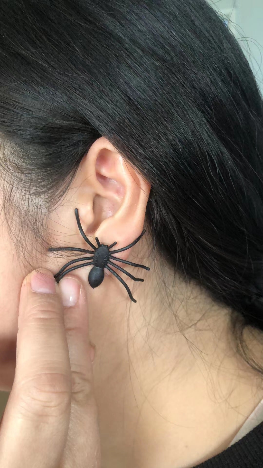 Slouchy Attractive Personalized Spider Special Interest Stud Earrings