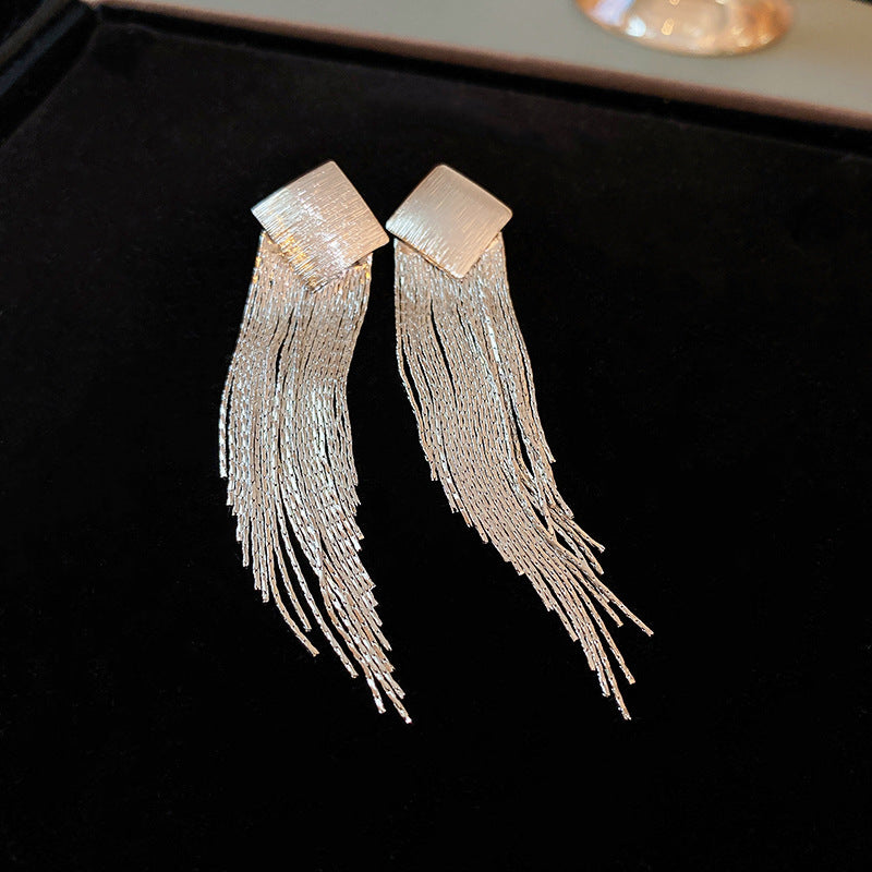 Women's Tassel Fashion Design Sense Long Eardrops Earrings