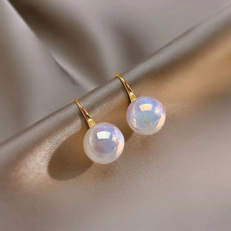 Small High Sense Simple Light Luxury Ear Hook