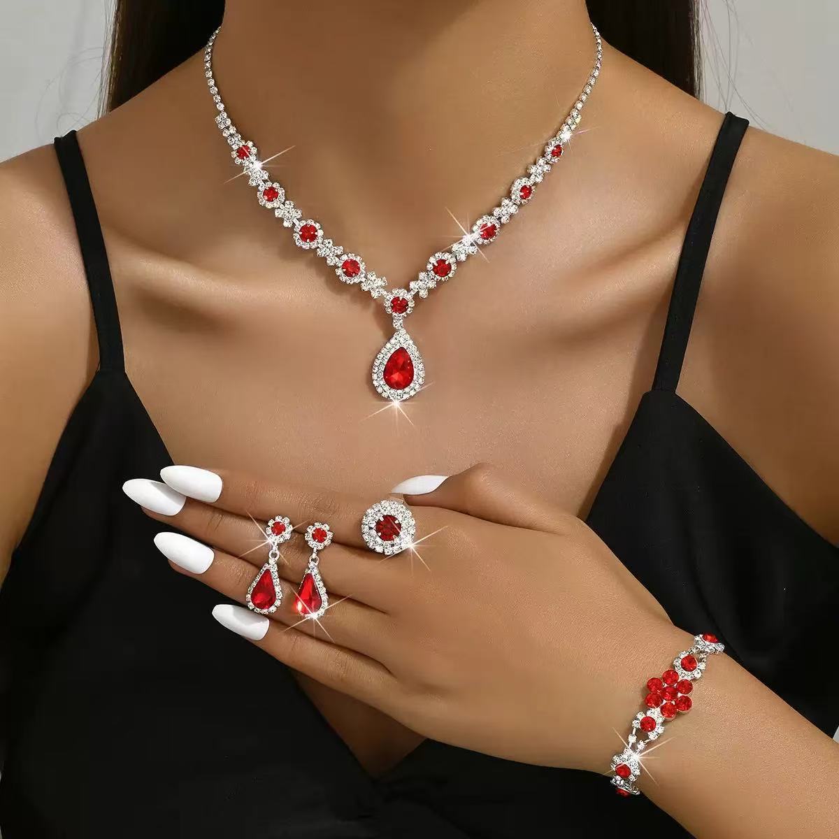Fashion Simple Rhinestone Two-piece Bridal Wedding Jewelry Set