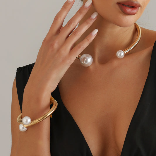 Snake Bones Chain Pearl Exaggerated Double Bead Design High Collar
