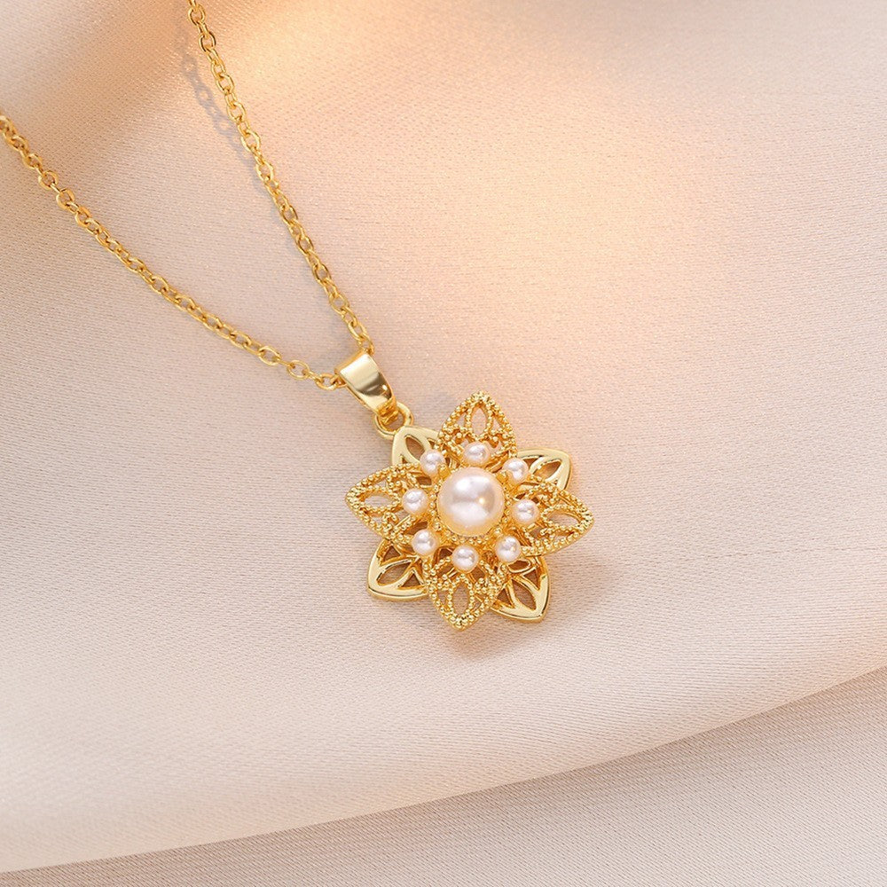 Women's Colorful Flower Titanium Steel Clavicle Chain Necklace