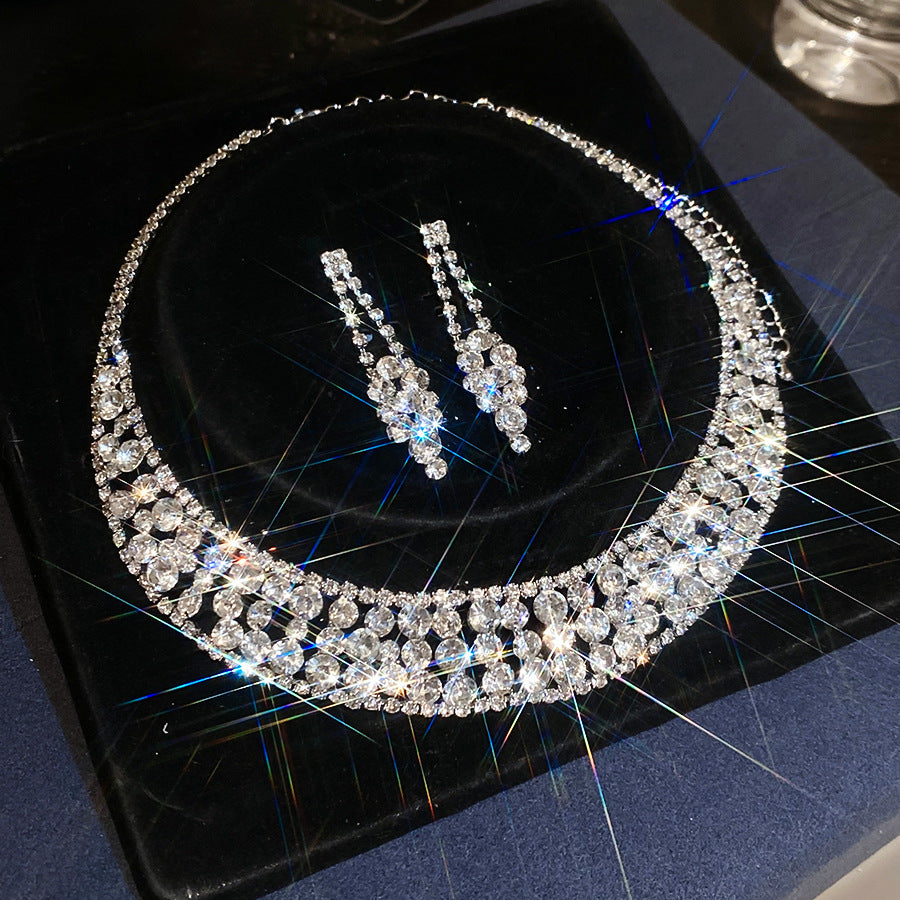 Women's Exquisite Clavicle Chain Light Luxury High-grade Earrings