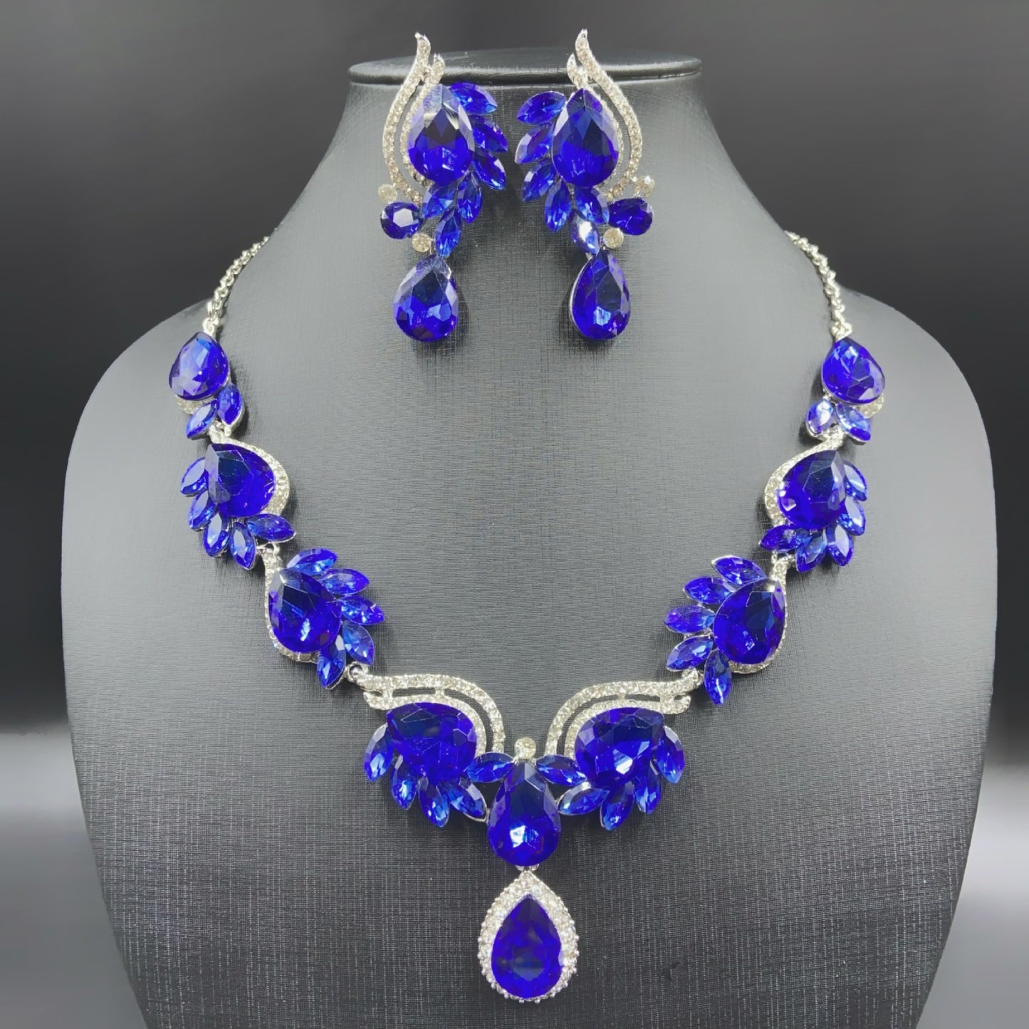 Women's Popular Gem Suite Fashion Temperament Bride Banquet Jewelry Set