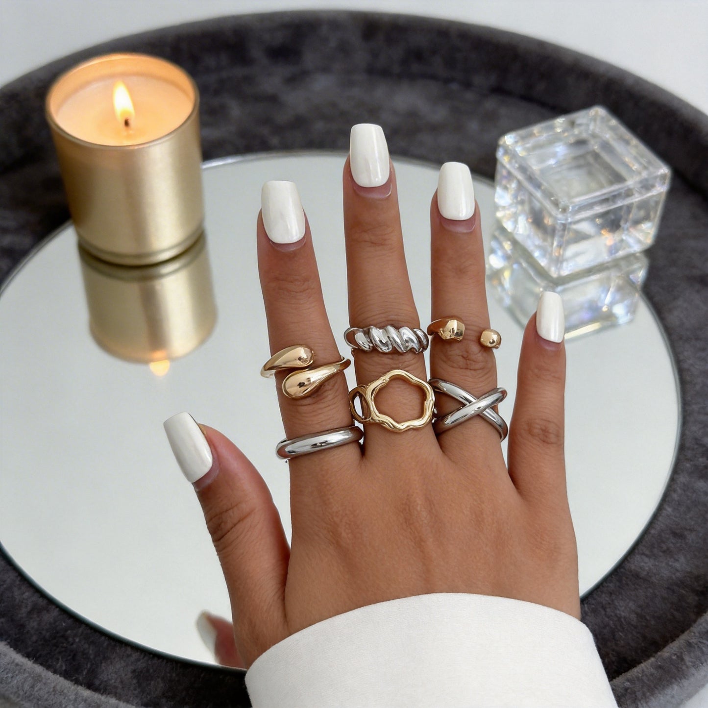 Glossy Simple Female French Small Round Daily Opening Ring