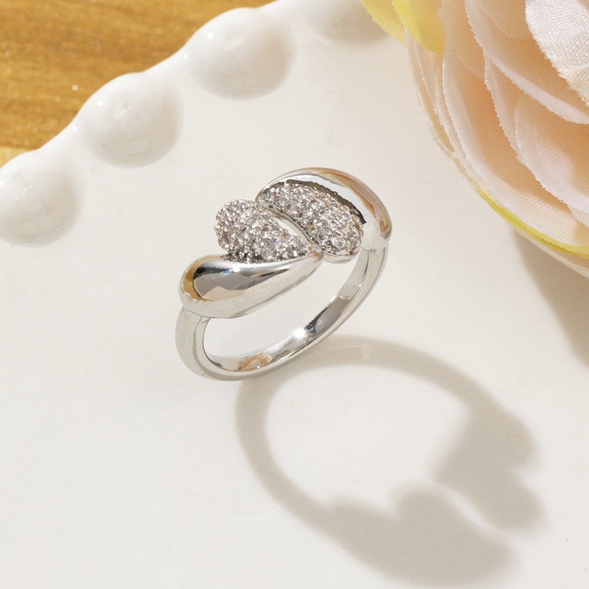 Temperament High Sense Loving Heart With Opening Adjustable Super Flash Ring