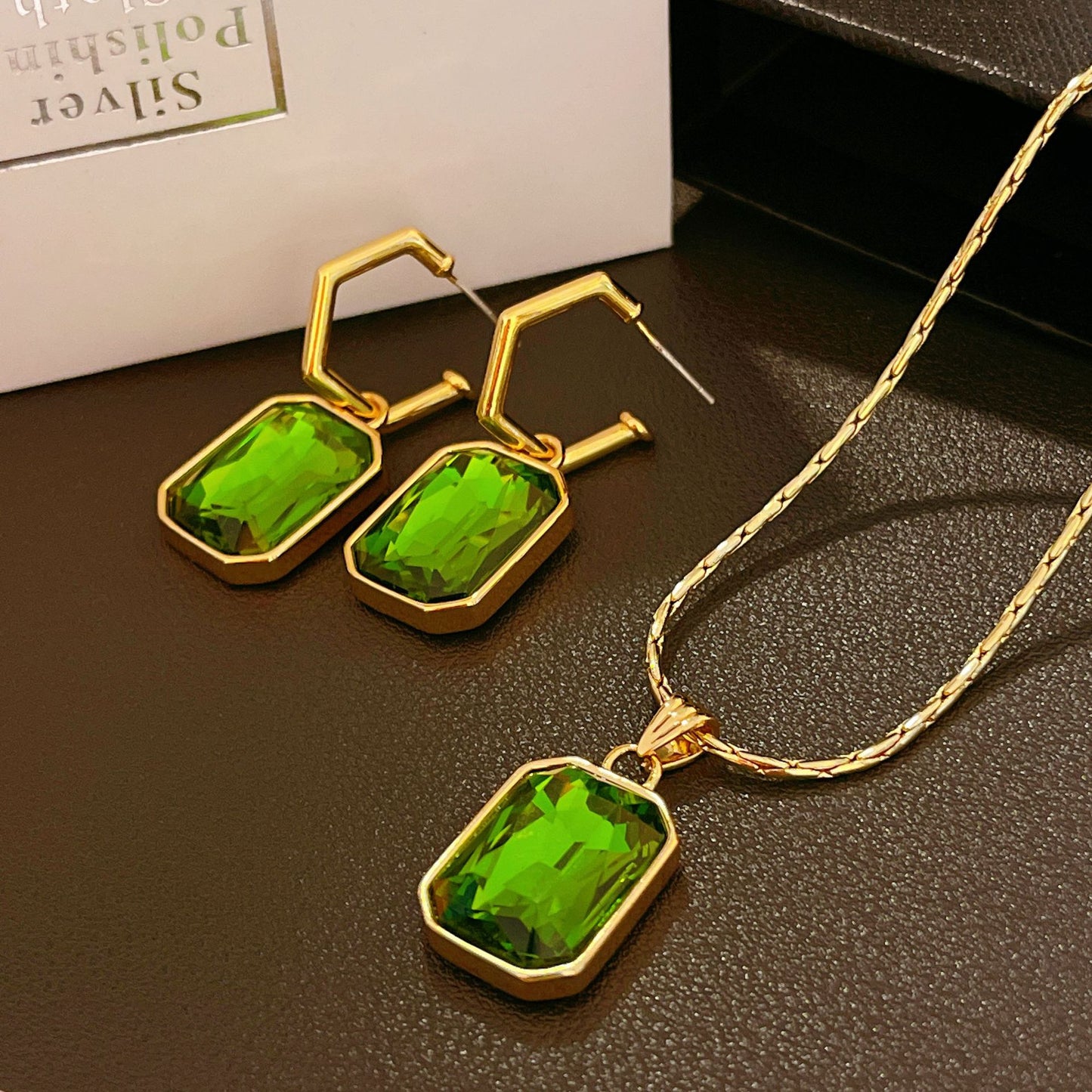 Style High-grade Gold Green Crystal Fashion Suit High Earrings