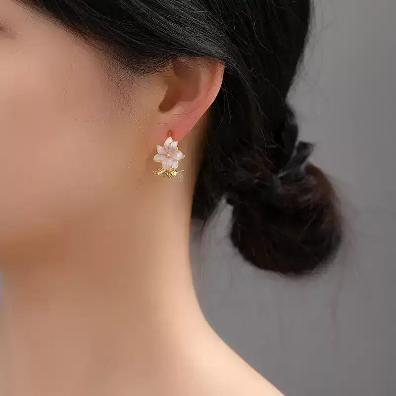 Enamel Colored Drip Glaze Flower Shaped Sier Pin High-grade Earrings