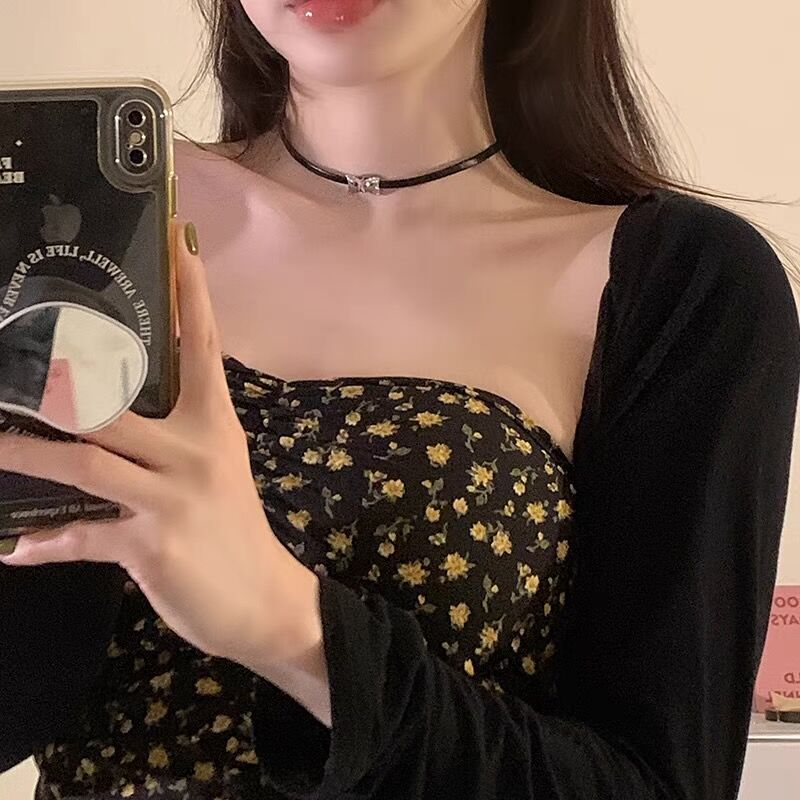 Women's Black Bowknot Clavicle High-grade Fashion Sweet Collar