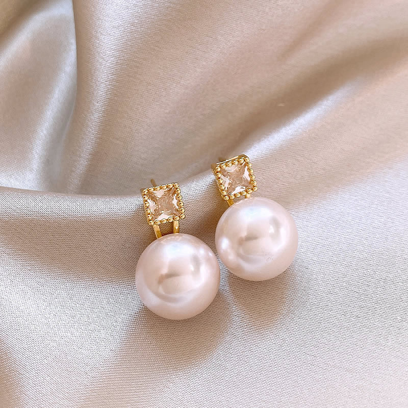 Fashion High-grade Zircon Pearl French Minority Retro Earrings