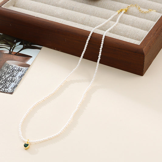 French Elegant Imitation High-grade Retro Emerald Love Clavicle Necklaces