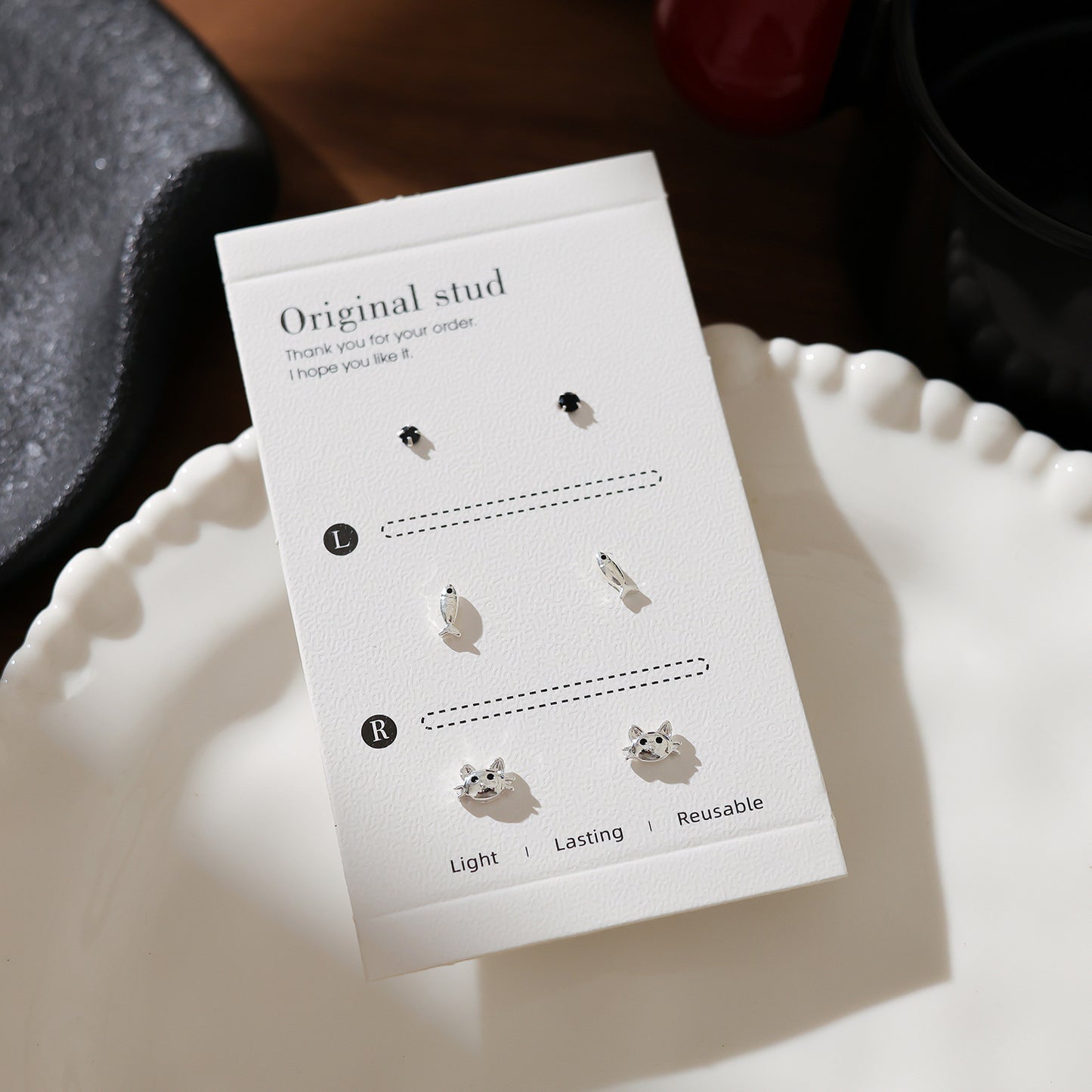 Elegant Black Series Earings Simple Personalized Stud Earrings