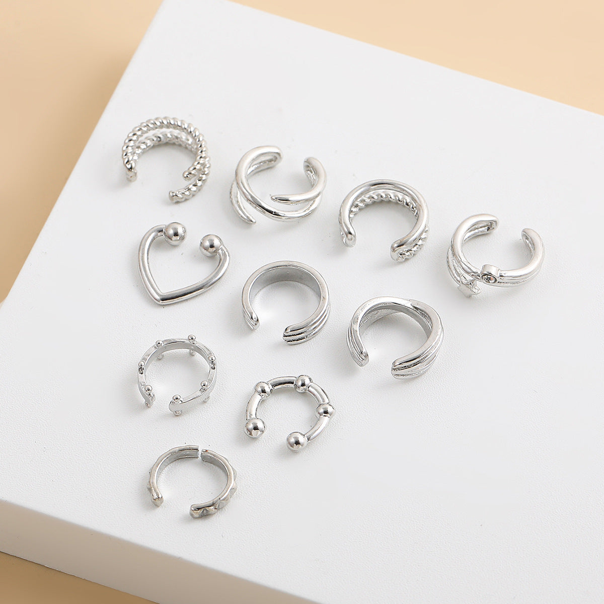 Slouchy Ear Clip Type Letter Suit Earrings