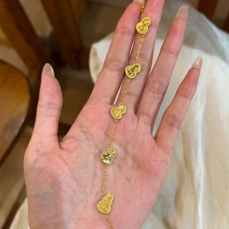 Women's Gold Mush Ice Gourd Chinese Affordable Luxury Style Bracelets