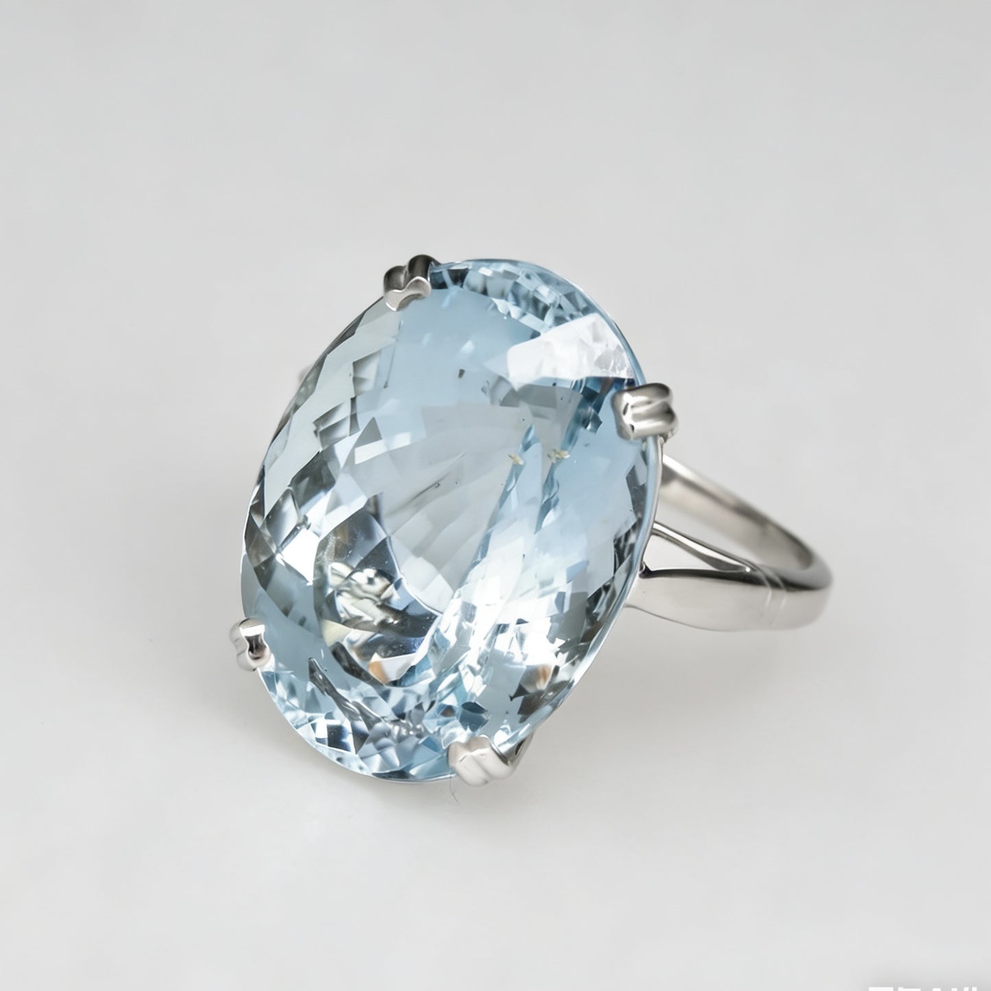 Proposal Goose Egg Rhinestone Inlaid Sea Rings