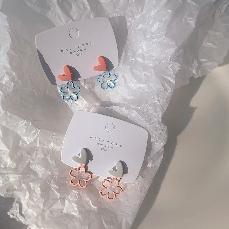 Color Hollow Small Flower Love Heart Female Elegant Simple Earrings
