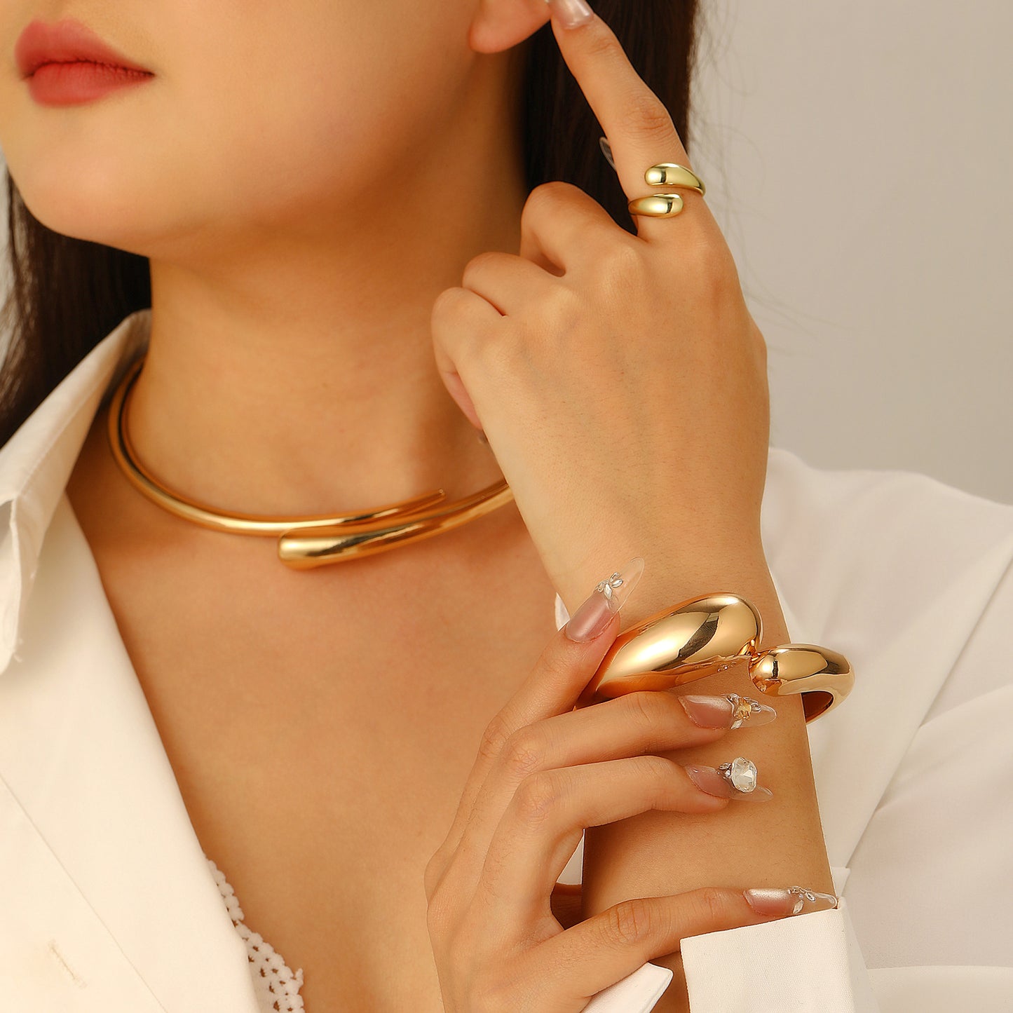 Exaggerated Irregular Glossy Design Sense Geometric Bracelets