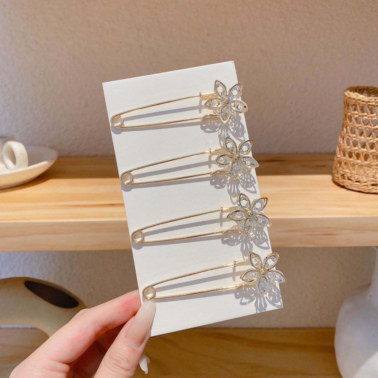 Brooch Clasp Hidden Hook Sewing Free Does Not Hurt Clothes Brooches