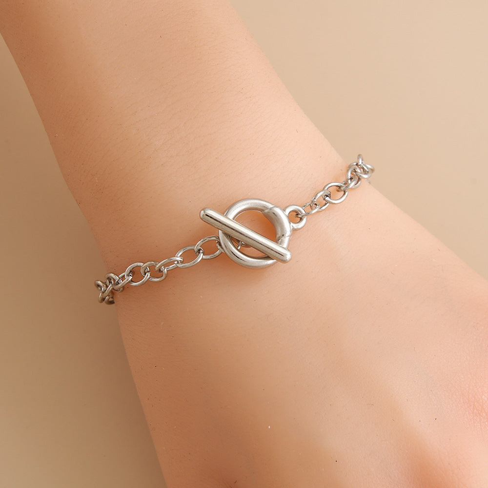 Women's Fashion Geometry Pattern Buckle Round Metal For Bracelet