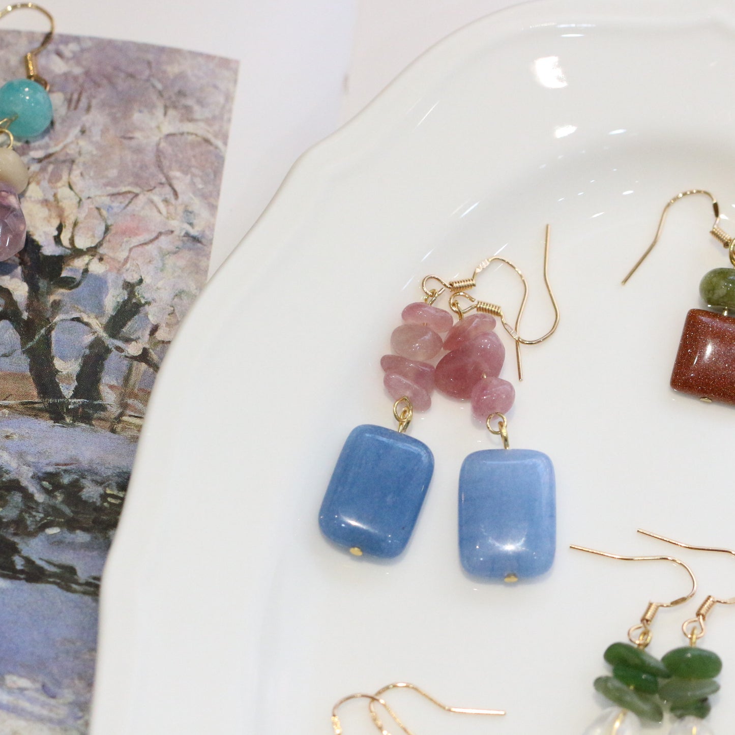 Crystal Simplicity Contrast Color Dopamine Matching Ear Hook