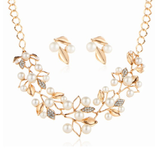 Women's Fashion Trendy Electroplated Alloy Temperament Personality Necklace