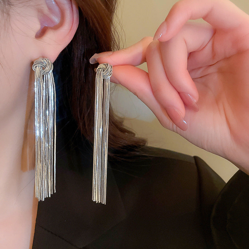 Women's Sier Needle Zircon Water Drops Tassel Fashionable Light Luxury High-grade Rings