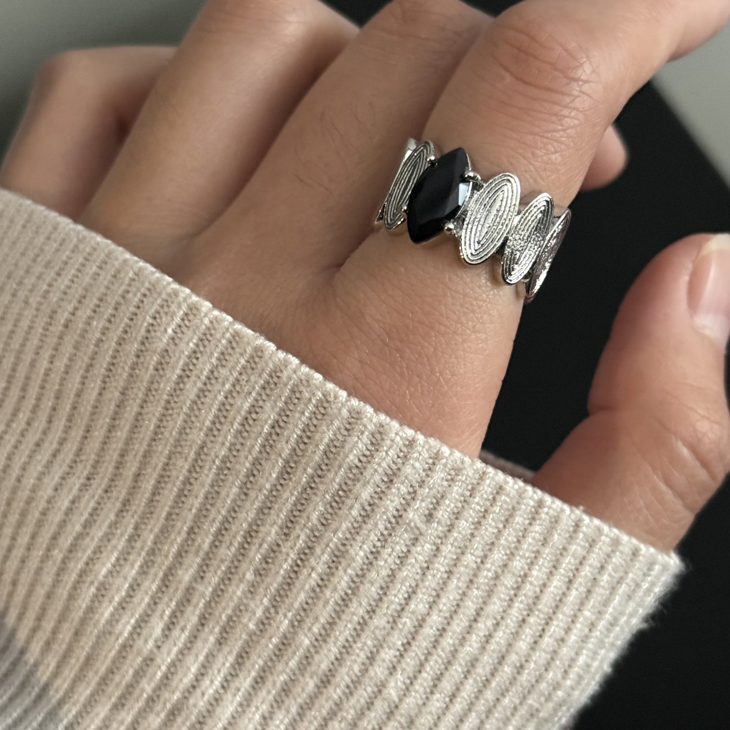 Women's Sier Flower Zircon Series Light Luxury Twin Ring
