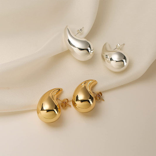 High-grade Titanium Steel Style Simple Stylish Water Drop Shape Female Stud Earrings