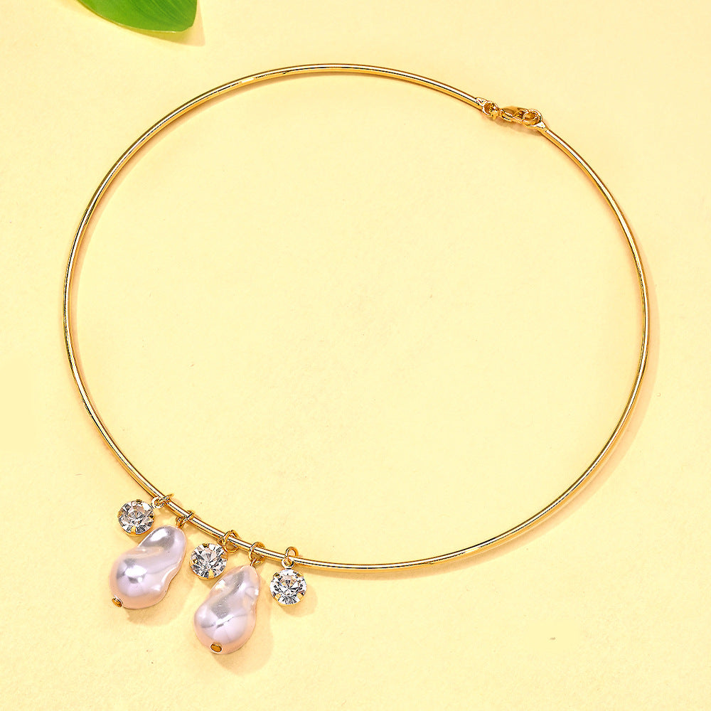 Women's Style Retro Baroque Pearl Light Luxury Rhinestone Tassel High Collar