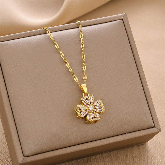Good Luck Comes Four-leaf Clover Micro Rhinestone Titanium Steel Necklaces
