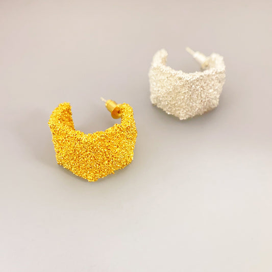 Gold-plated Small Bean Texture Unique Design Light Earrings