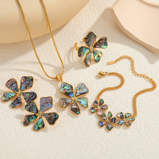 Kim Tong Simple Fashion Design Clavicle Necklaces
