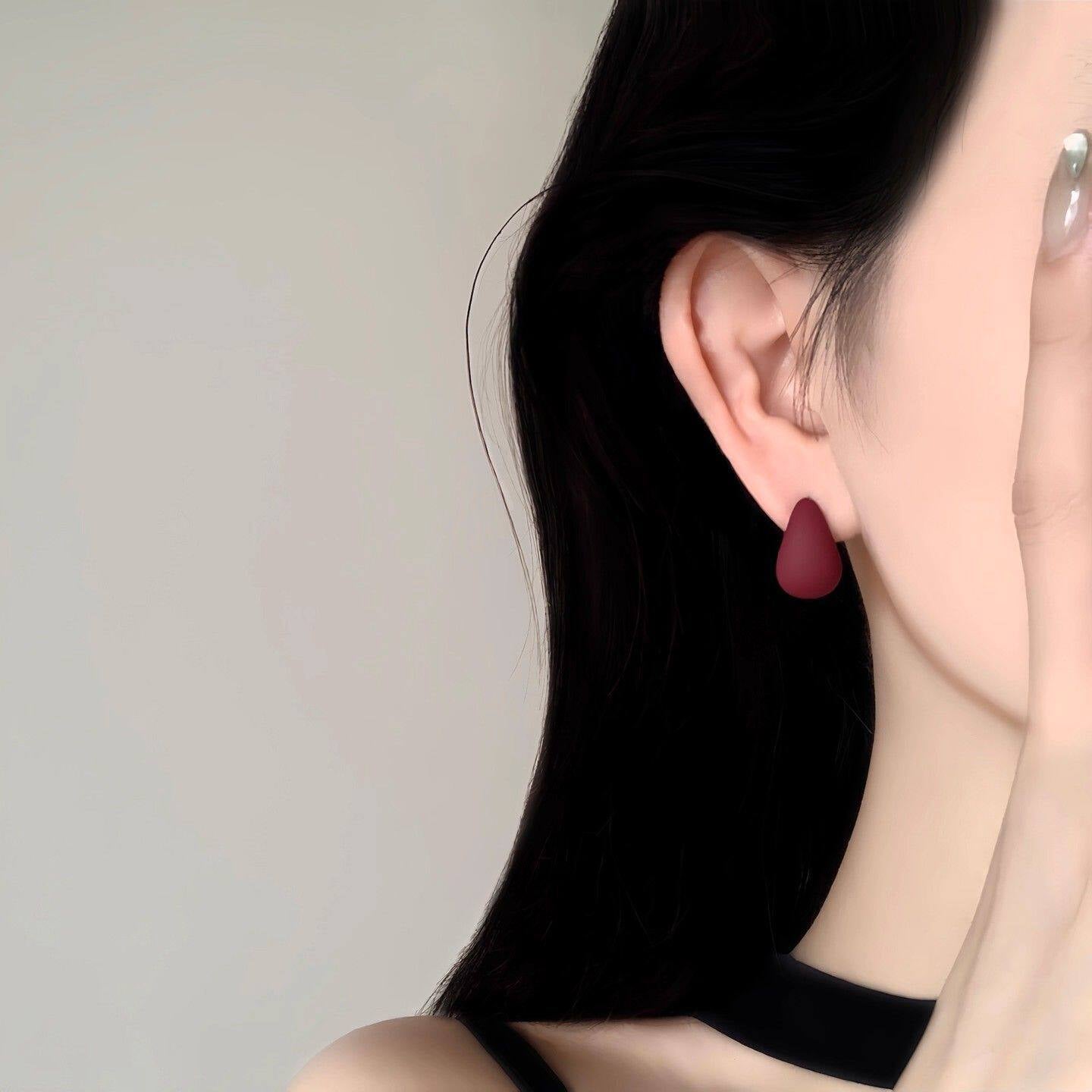 Retro Red Water Drop Ear Simplicity Rings