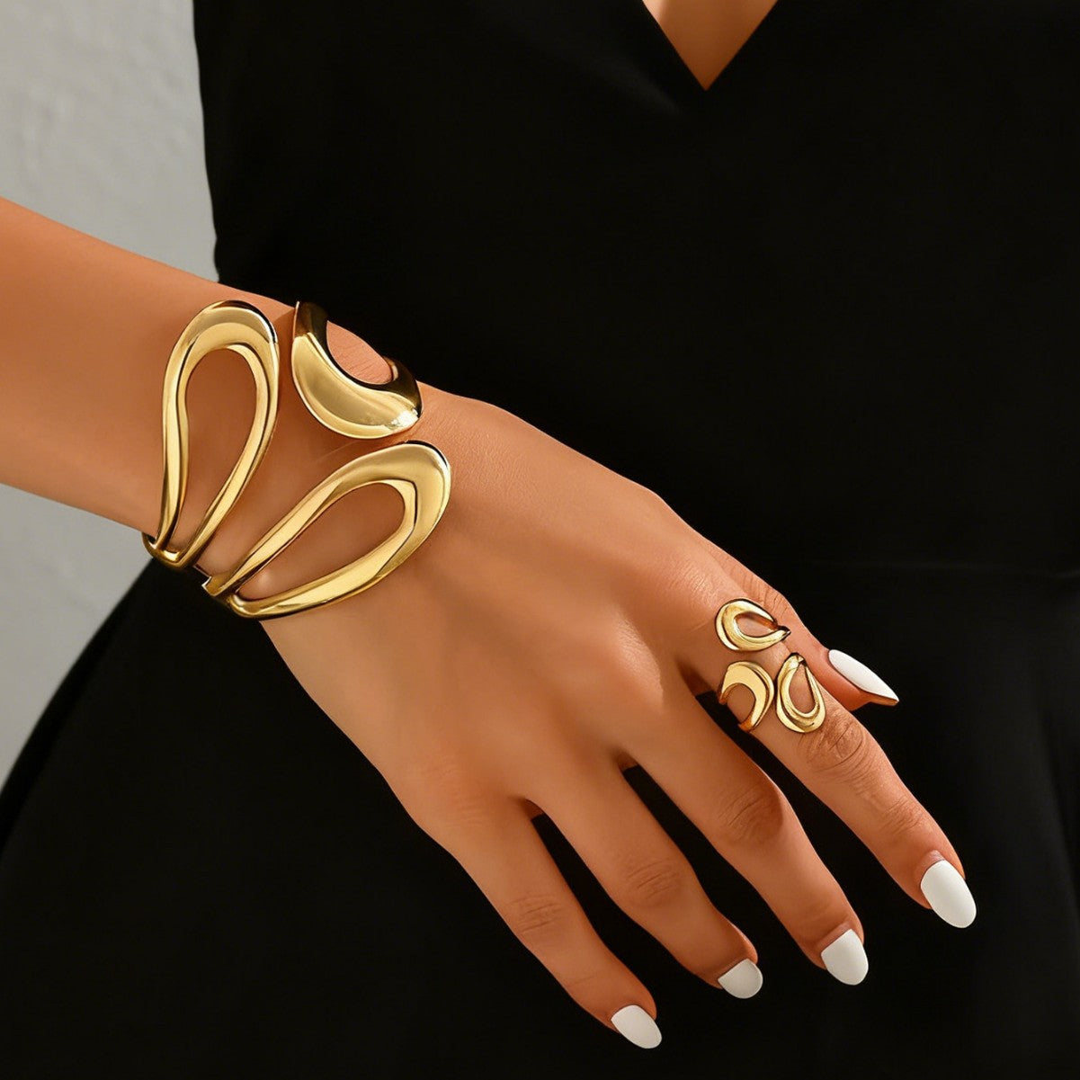 Personalized Female Open Hip Hop Irregular Jewelry Set