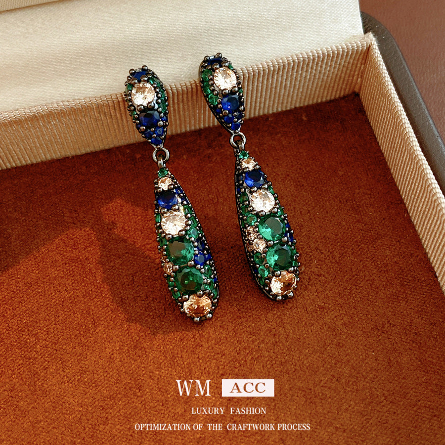 Sier Needle Inlaid Zircon Water Drop Light Luxury Earrings