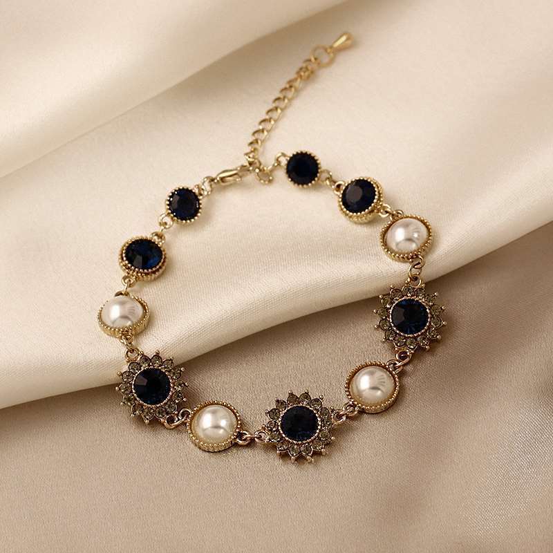 Women's Zircon With Diamond Pearl Elegant High-grade Bracelets