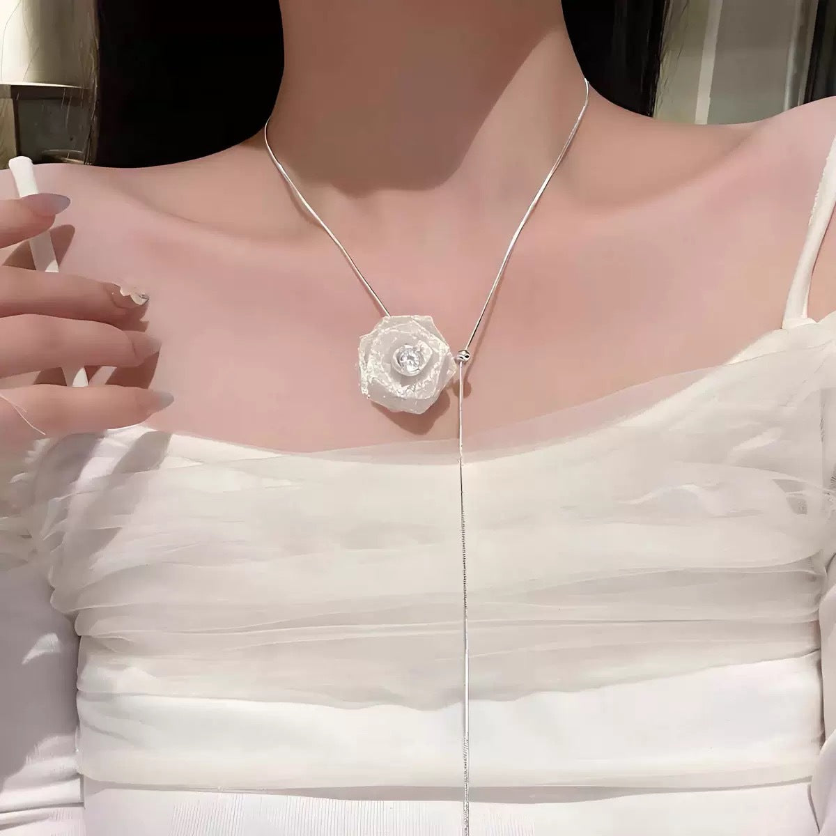 Glamorous Satin Neck Flower Three-dimensional Rose Necklaces