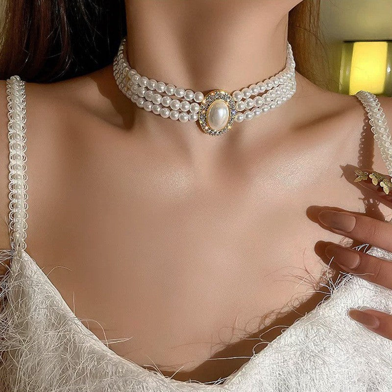 Women's Oversized Pearl Minimalist Design Clavicle Chain Necklaces