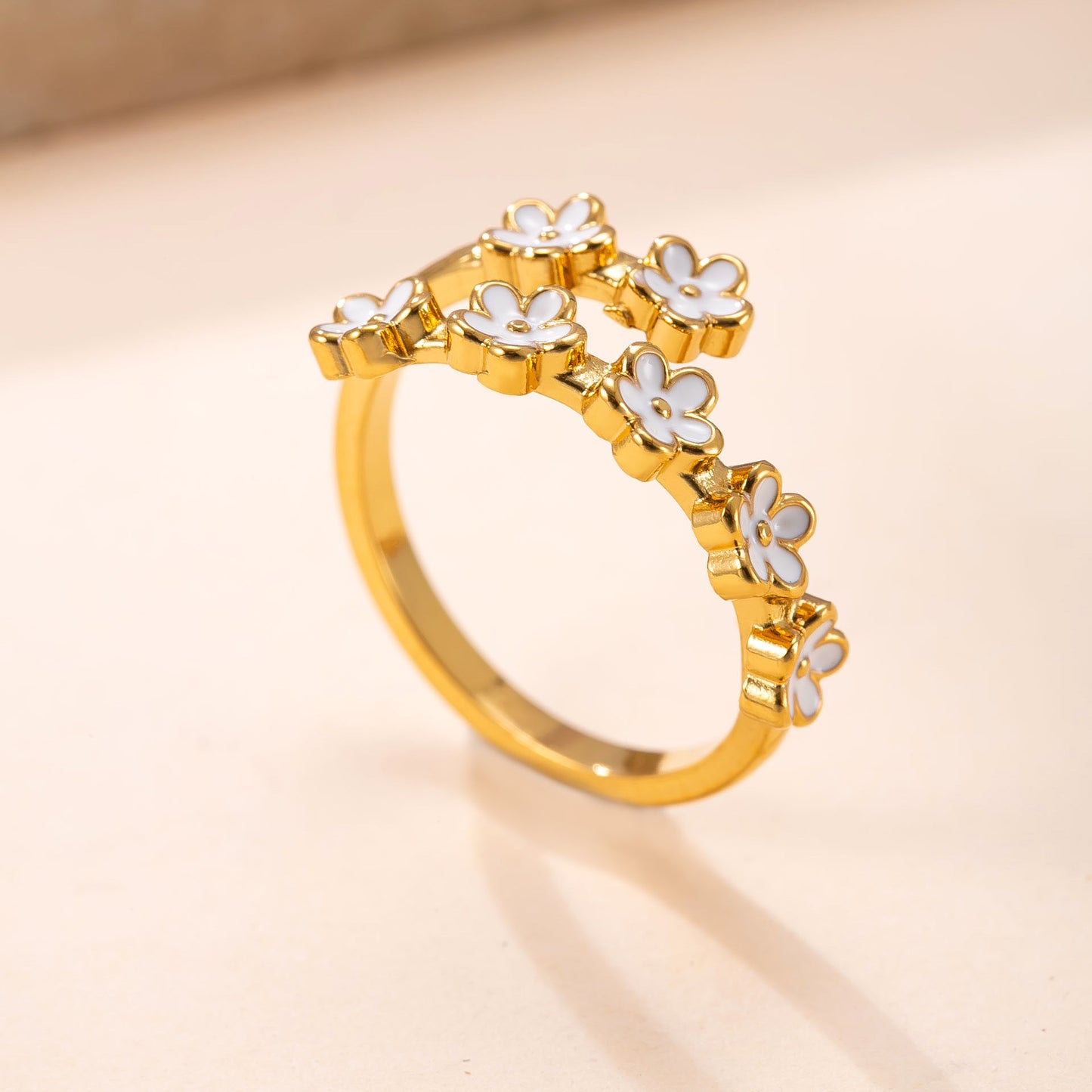 Women's Stainless Steel Casting Dripping Oil Flower Open Light Luxury Ring